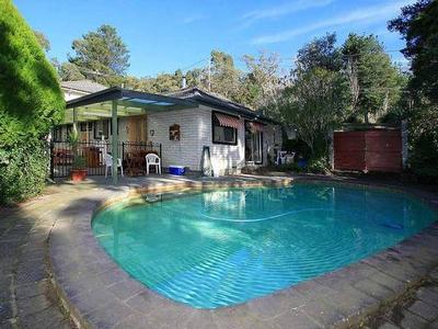 MINI HOBBY FARM OR LIFESTYLE PROPERTY Picture