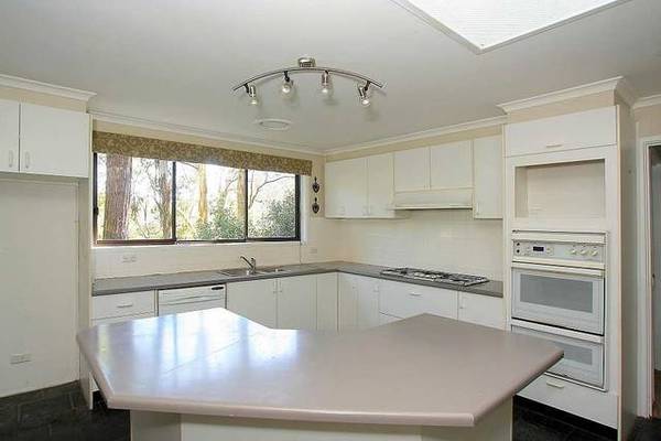 GREAT HOME, GREAT LOCATION Picture 3