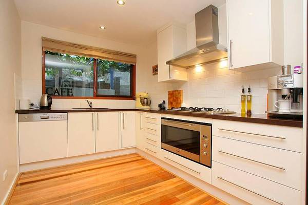 TANTALIZING.......CONTEMPORARY AND FRESH Picture