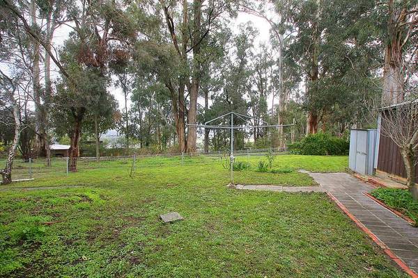 GREAT VIEWS. GREAT LOCATION Picture 3