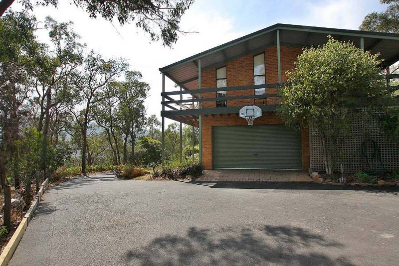 DESIGNER ELEGANCE Picture 3