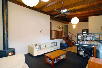 UNDER OFFER/UNDER CONTRACT Picture