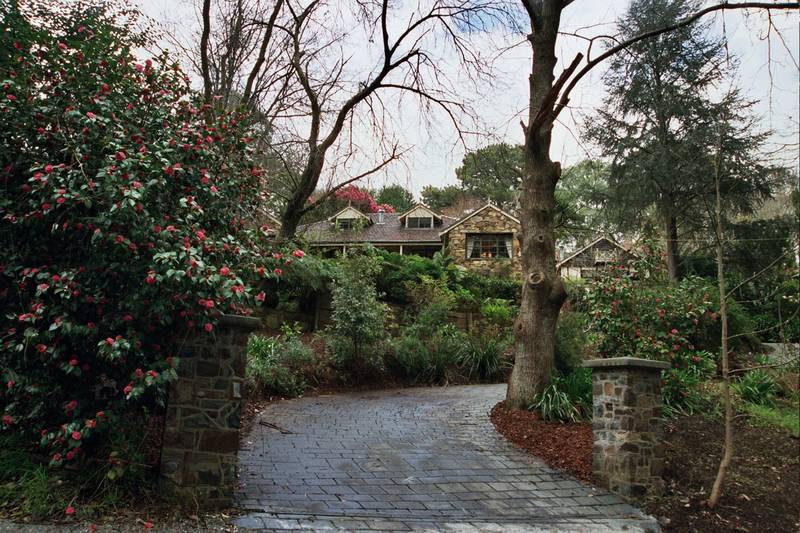 UNDER OFFER / UNDER CONTRACT CASTLESTONE INN ON SASSAFRAS CREEK Picture 3