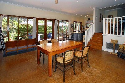 *UNDER OFFER / UNDER CONTRACT* Picture *UNDER OFFER / UNDER CONTRACT* Picture