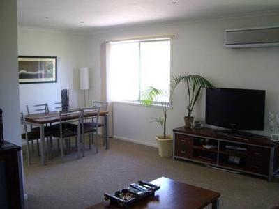 THE PERFECT PACKAGE Picture