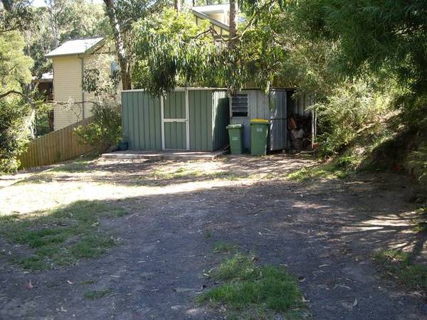 VENDOR SAYS SELL BY END OF SEPTEMBER Picture 1