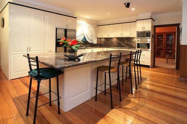 COPPER LEAF - VICTORIAN SPLENDOUR Picture 3