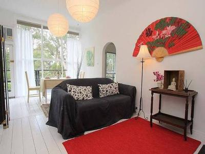 AN UNBEATABLE OFFER Picture AN UNBEATABLE OFFER Picture