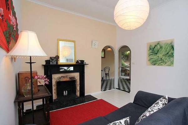 AN UNBEATABLE OFFER Picture 3