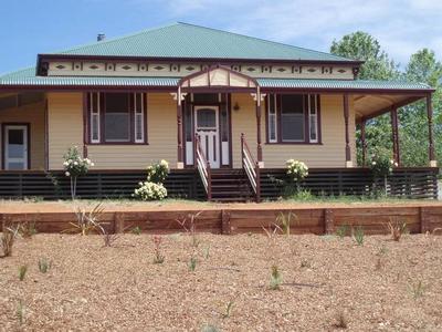 SUNNY CLIFFS GRAND OLD LADY Picture