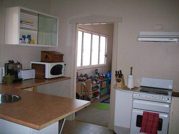 A DIAMOND IN RUBY Picture 3