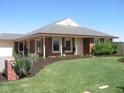 Home in popular Ularara Estate Picture