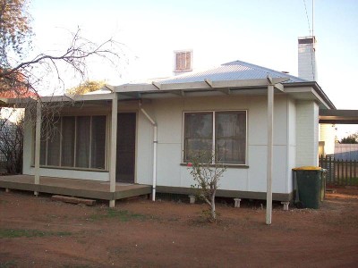 CONVENIENT MERBEIN LOCATION Picture