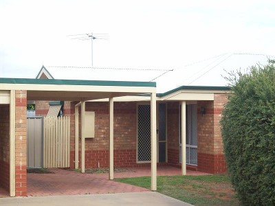 SECURE AND QUIET LIFESTYLE Picture