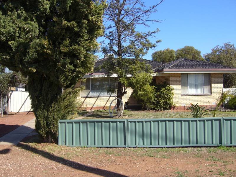 Ready To Move Into... Picture 1