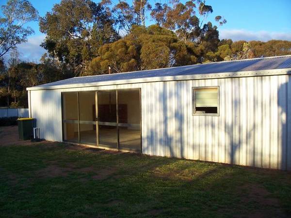 Renovated Home / Bungalow / 1/2 Acre Picture Renovated Home / Bungalow / 1/2 Acre Picture