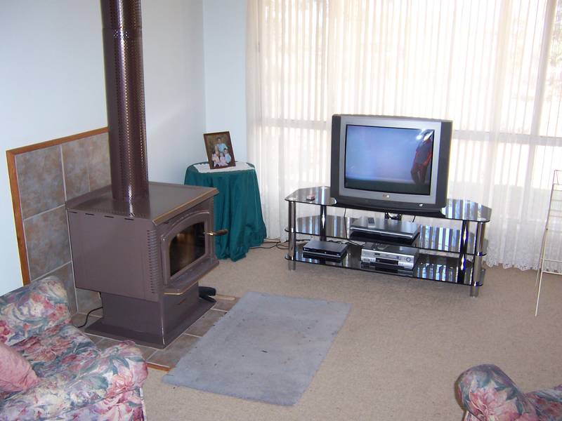 2 bedrooms in Merbein Picture 3