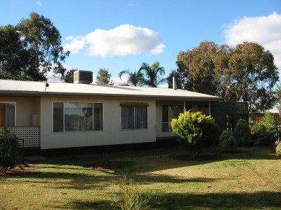 2 bedrooms in Merbein Picture