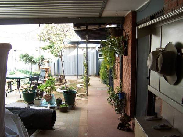 Well Located & Private Picture 3