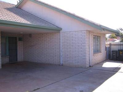 RENOVATED 3 BEDROOM UNIT Picture