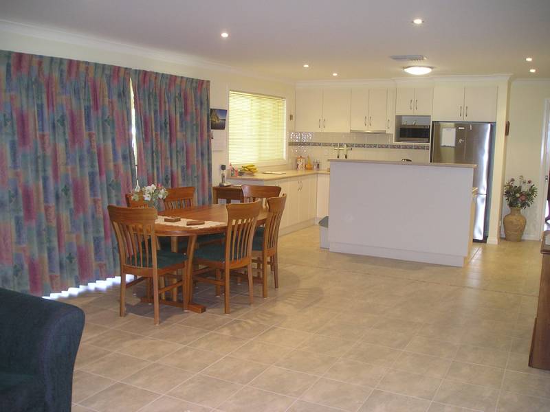 Priced To Sell Picture 3