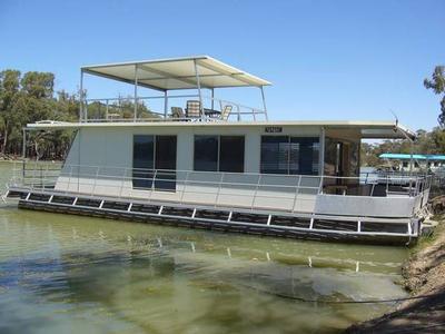 Adventure & Leisure Picture