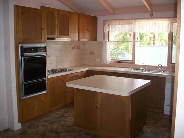 BEAUTIFUL 4 OR 5 BEDROOM FAMILY HOME! Picture BEAUTIFUL 4 OR 5 BEDROOM FAMILY HOME! Picture