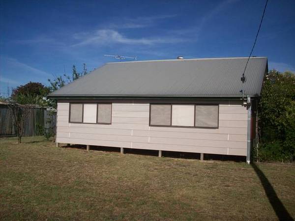 PEACE AND QUIET Picture 1