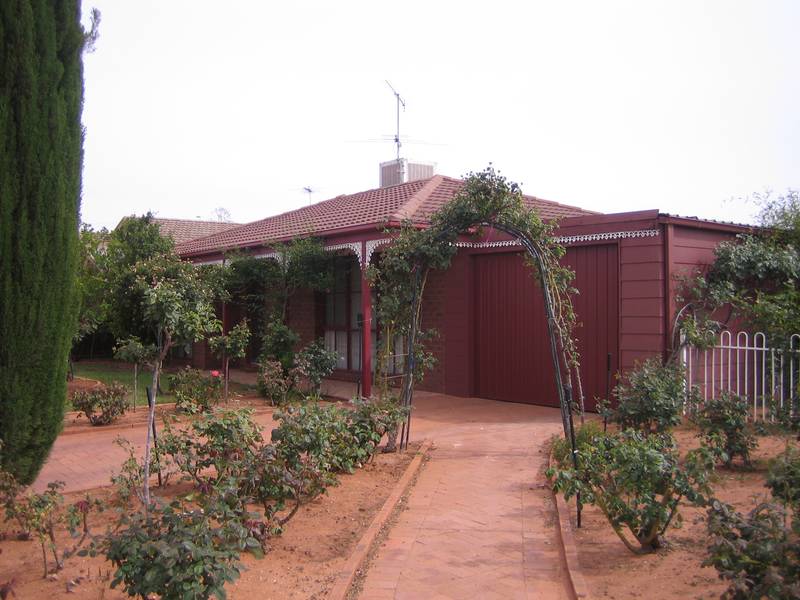 Irymple Central Picture