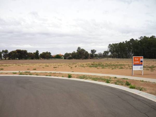 Ularara Estate Picture