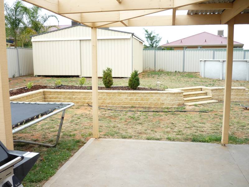 Great Family Home Picture 3