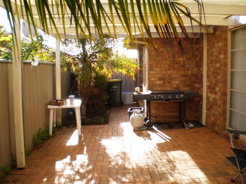 Lovely unit in Plantation Picture 2