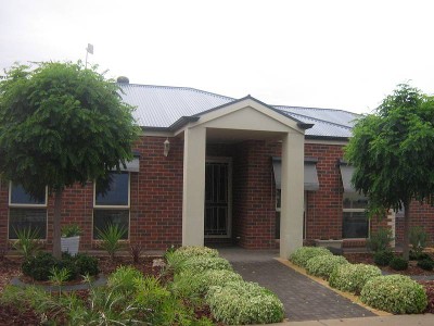 BEAUTIFUL BENE VISTA HOME Picture