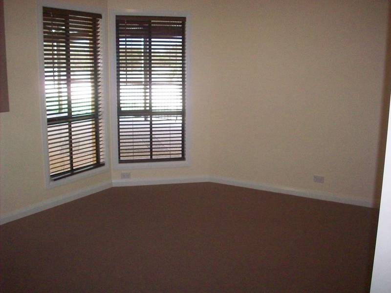 EXECUTIVE STYLE LIVING Picture EXECUTIVE STYLE LIVING Picture