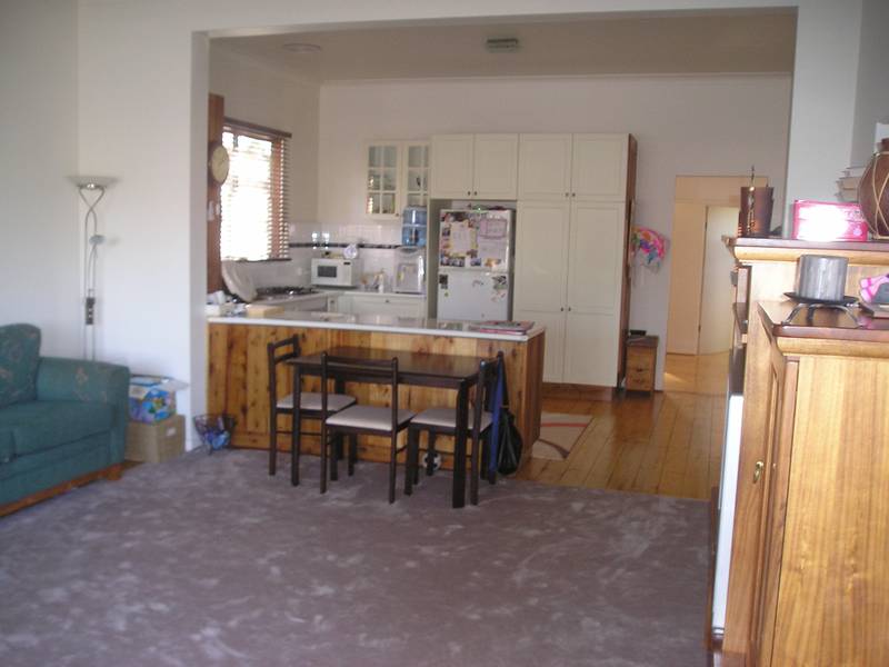 Must Sell! Picture 2