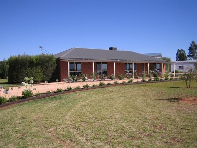 Her Home, His Shed Picture