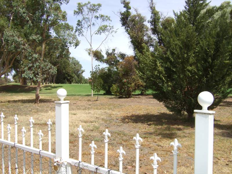 Idyllic Townhouse Picture 3