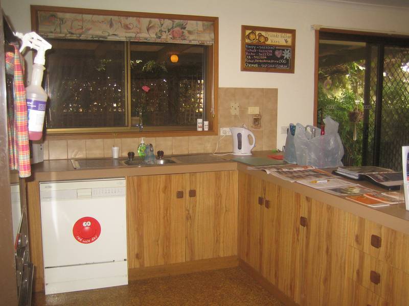 Investors Take Note Picture 2