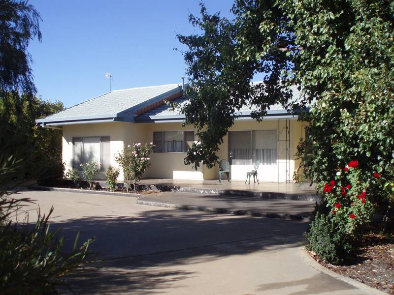 3 Acres Plus: River Rd 