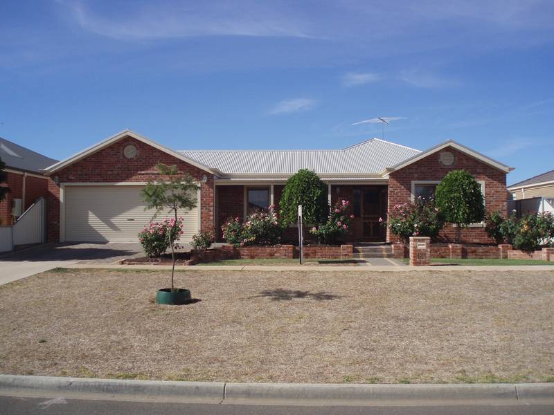 Classic Character With Class Picture 1