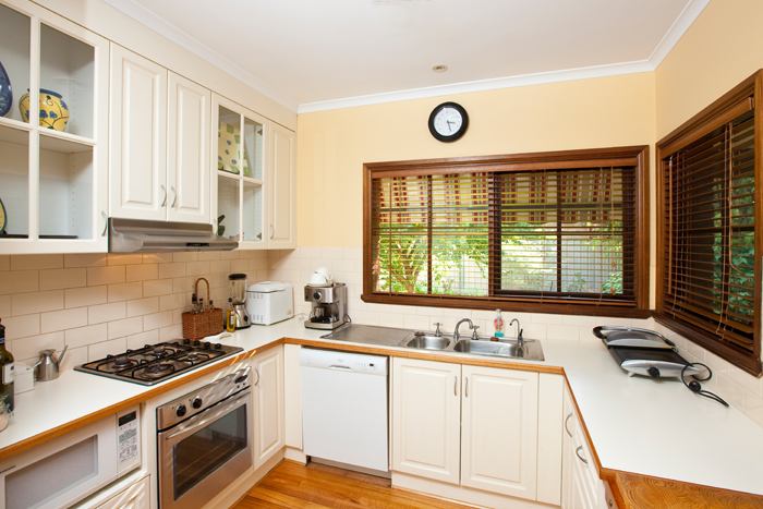 Appealing Family Home Picture 3
