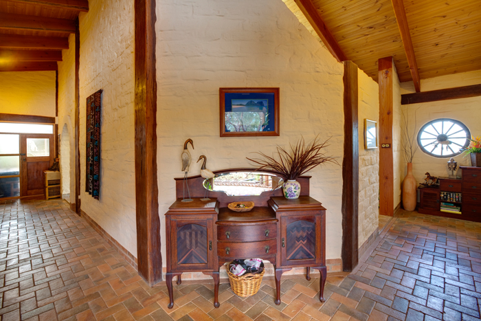 A Unique Native Lifestyle Picture 2