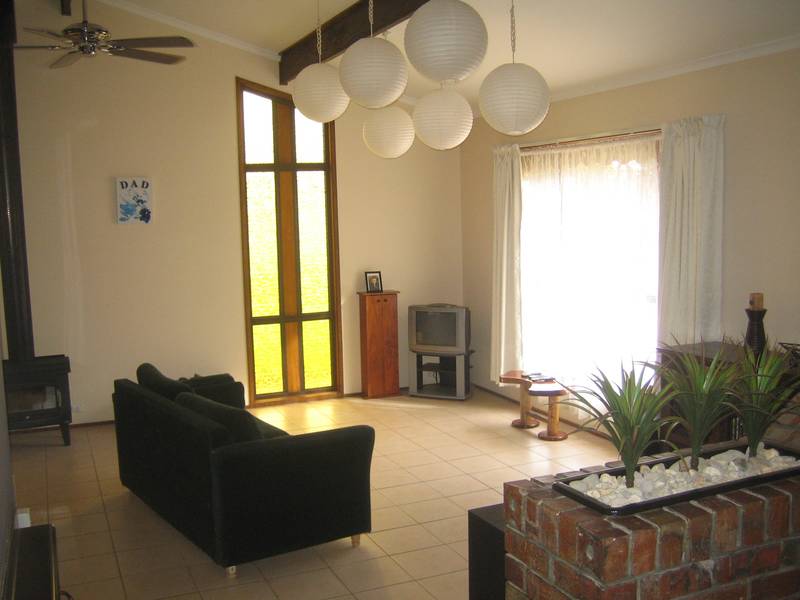 A Perfect Blend Of Old & New Picture 2