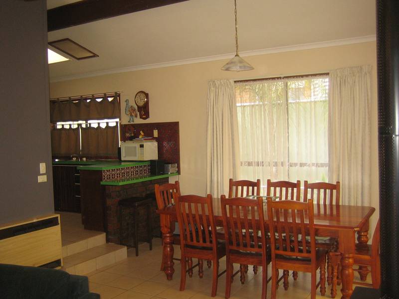 A Perfect Blend Of Old & New Picture 3