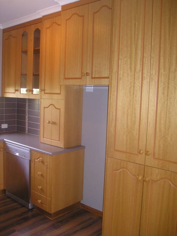 Stylish Home On West Side Picture 3