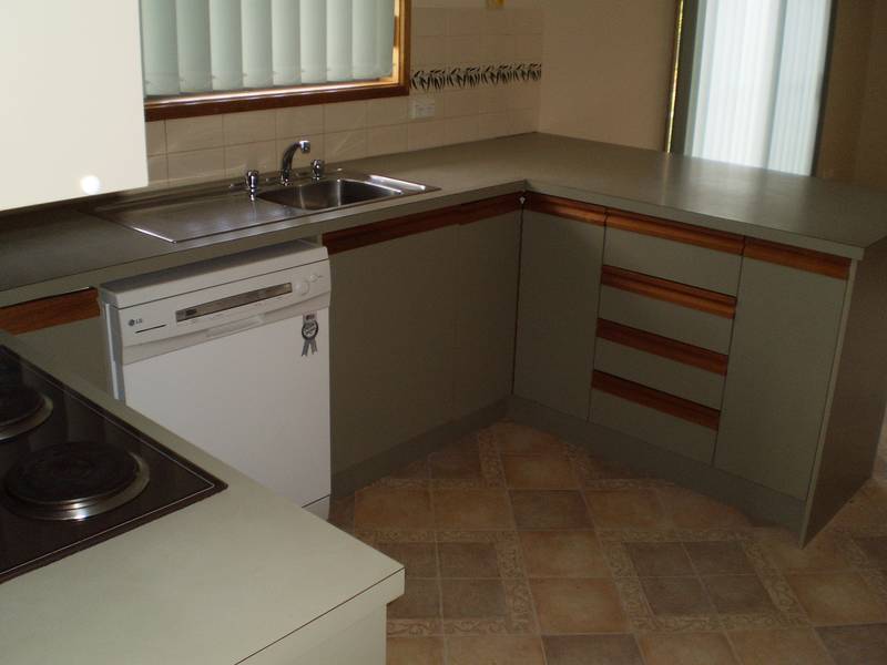 FEEL RIGHT AT HOME Picture 3