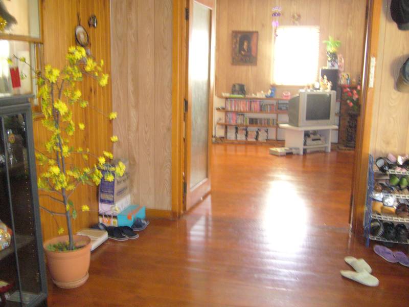 Room To Move Here! Picture 2