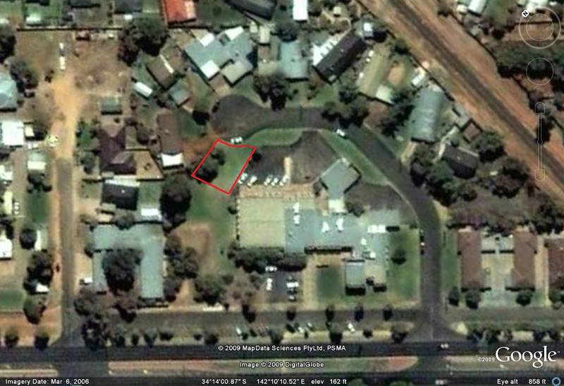 Tucked Away Picture 2