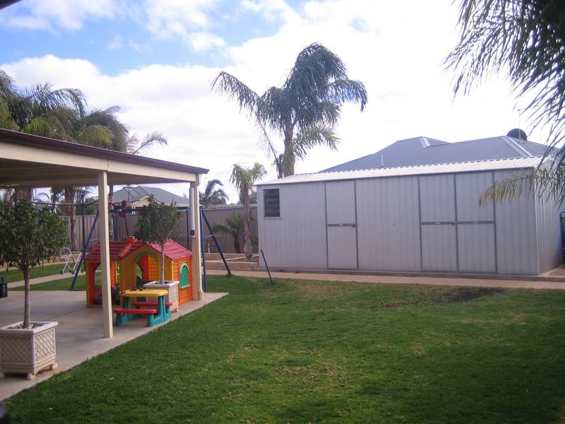 Just Move In Picture 3