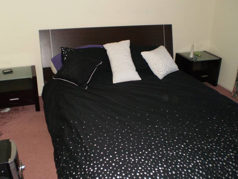 NEAT AS A PIN Picture 2